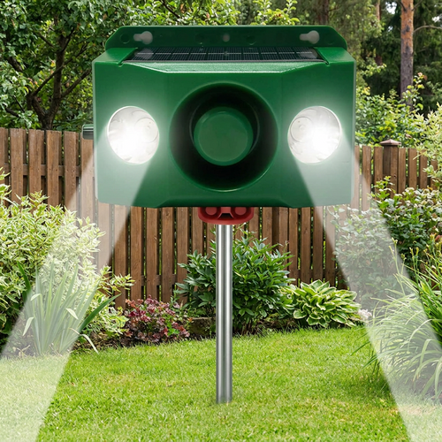Beast Repellent Solar Warning Lights - lifestyle
